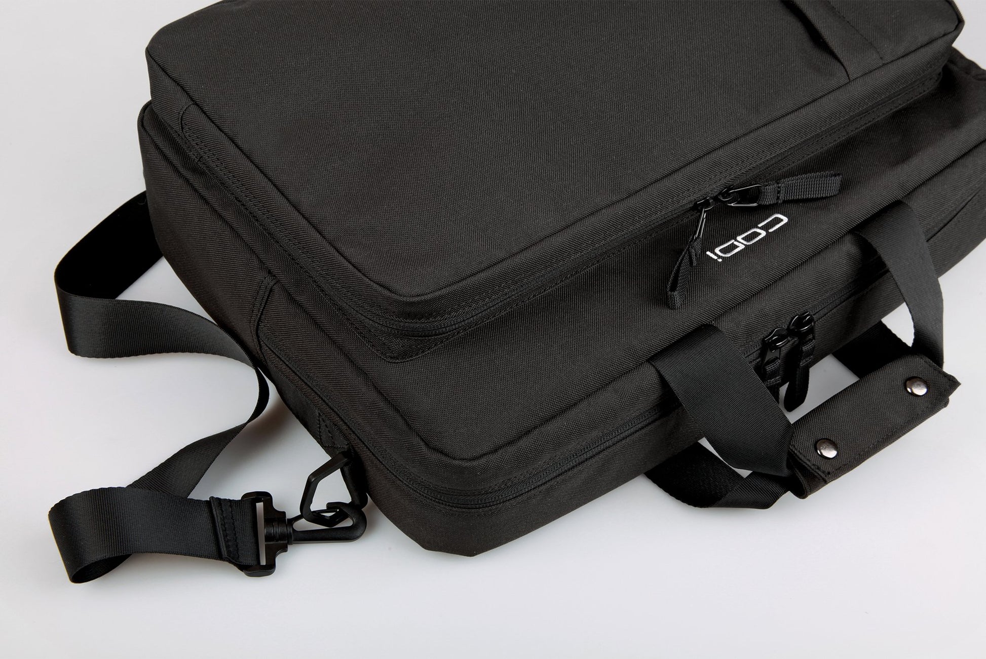 Terra Recycled 15.6" Laptop Briefcase/Backpack Hybrid - CODi Worldwide